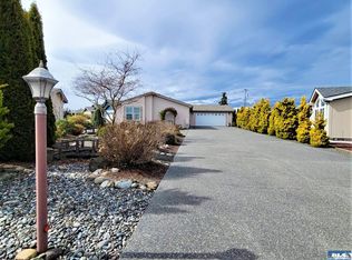 793 W Heritage Loop #64, Sequim, WA 98382