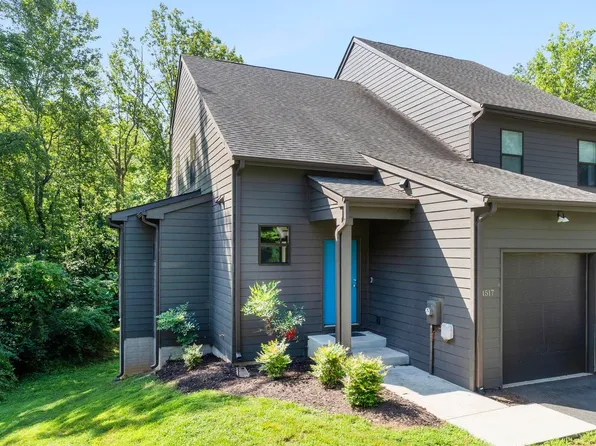 1517 Birnam Dr, Charlottesville, VA 22901