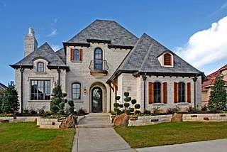 1st image of 709 Lake Carillon Ln