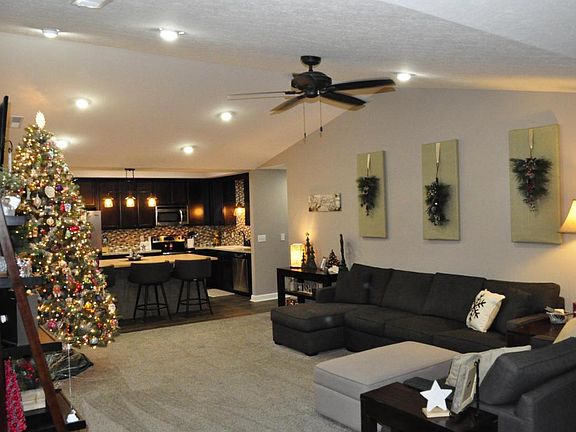 2nd image of 7056 Kinsale Ln