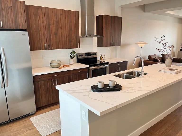 Teakwood Urban Living — Photo 34