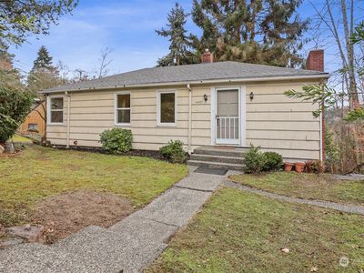 4037 NE 109th Street, Seattle, WA, 98125