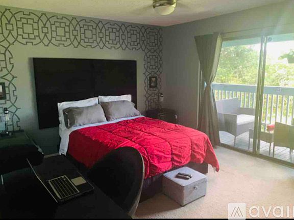 3rd image of 7484 Whisperwood Dr