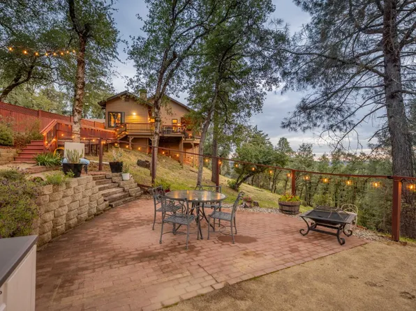 7410 White Oak Dr, Placerville, CA 95667
