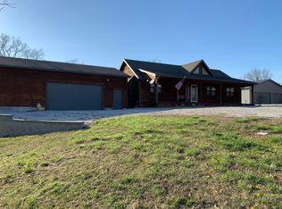 26671 Georgetown Ave, Warsaw, MO 65355
