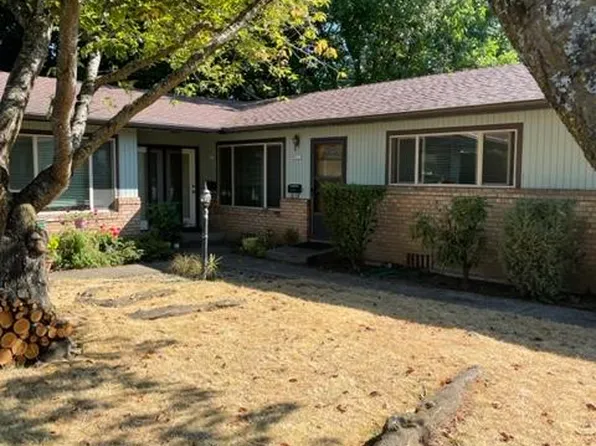 9023 NE Oregon St, Portland, OR 97220