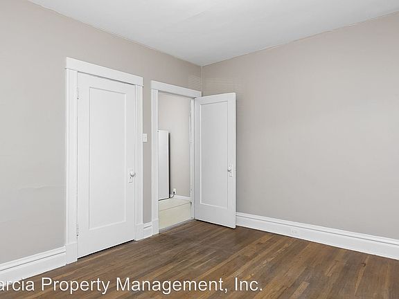 3rd image of 5010 Lindenwood Ave #1F
