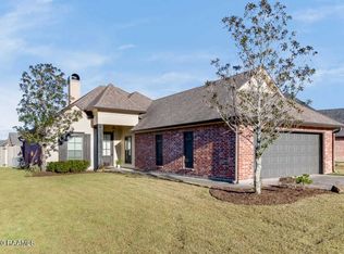 101 Bald Eagle Dr, Lafayette, LA 70508