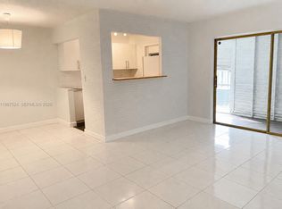 20400 NW 7th Ave APT 106, Miami Gardens, FL 33169