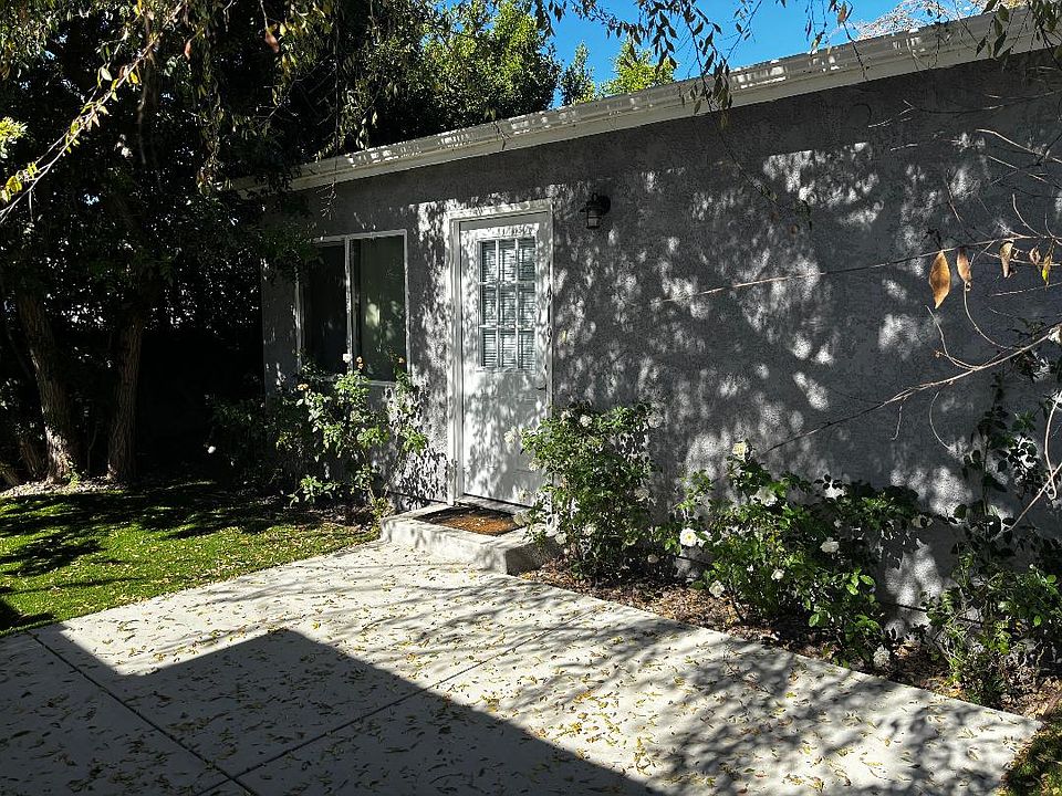 1st image of 1417 W 216th St