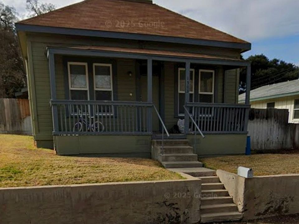 2nd image of 1503 Olive St
