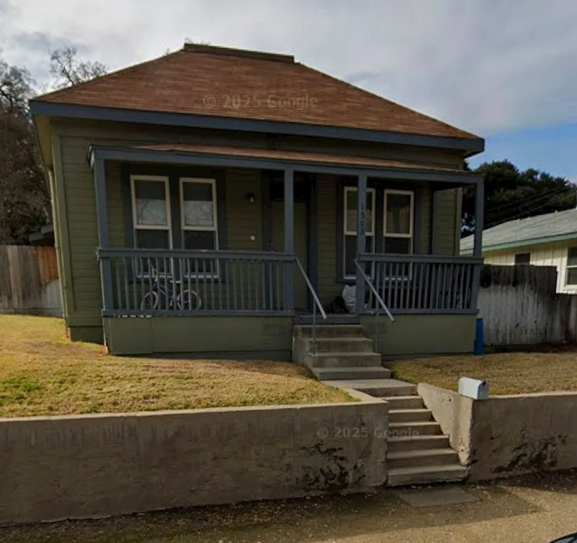 Building Photo - 1503 Olive St