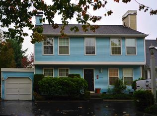 10254 NE 129th Ln, Kirkland, WA 98034