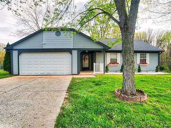 2nd image of 4719 Tempe Ct