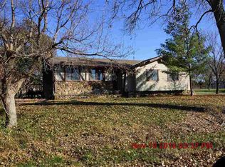 9676 SW Fir Rd, Andover, KS 67002