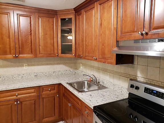 2nd image of 9471 SW 51st Ct