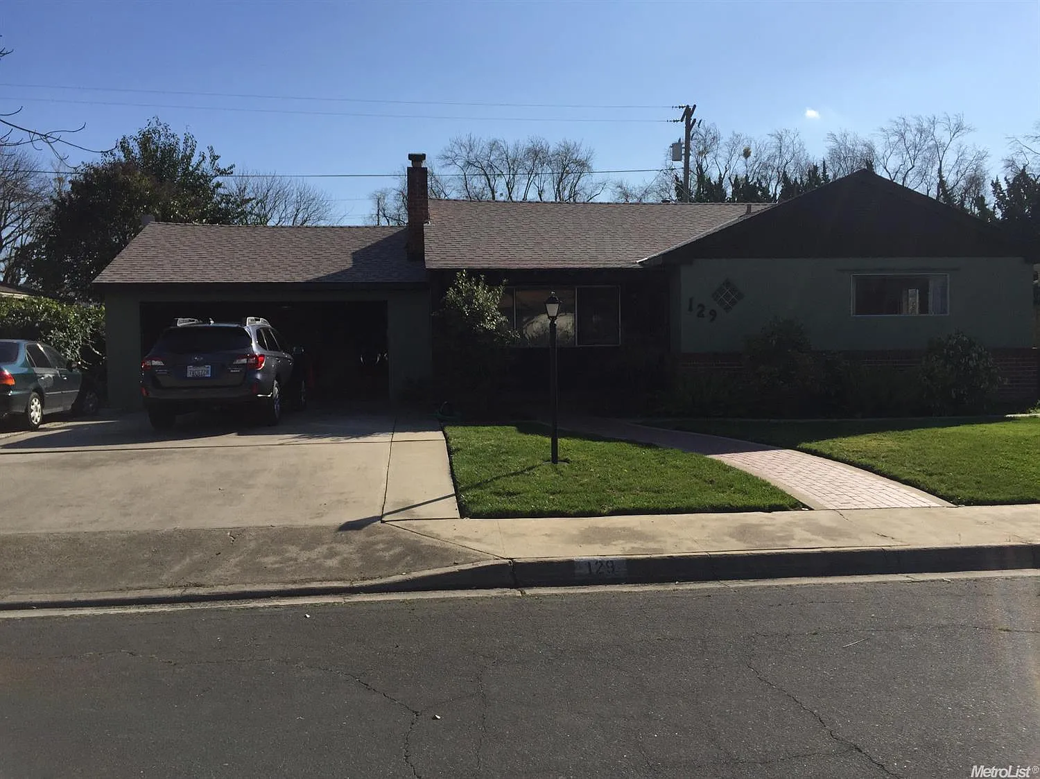 129 Chabot Ct photo 1
