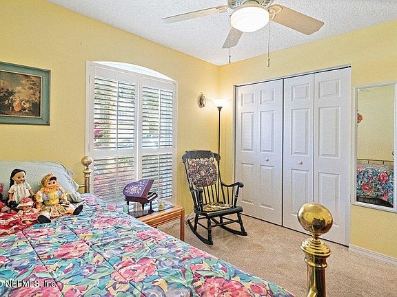 5th image of 204 River Island Cir