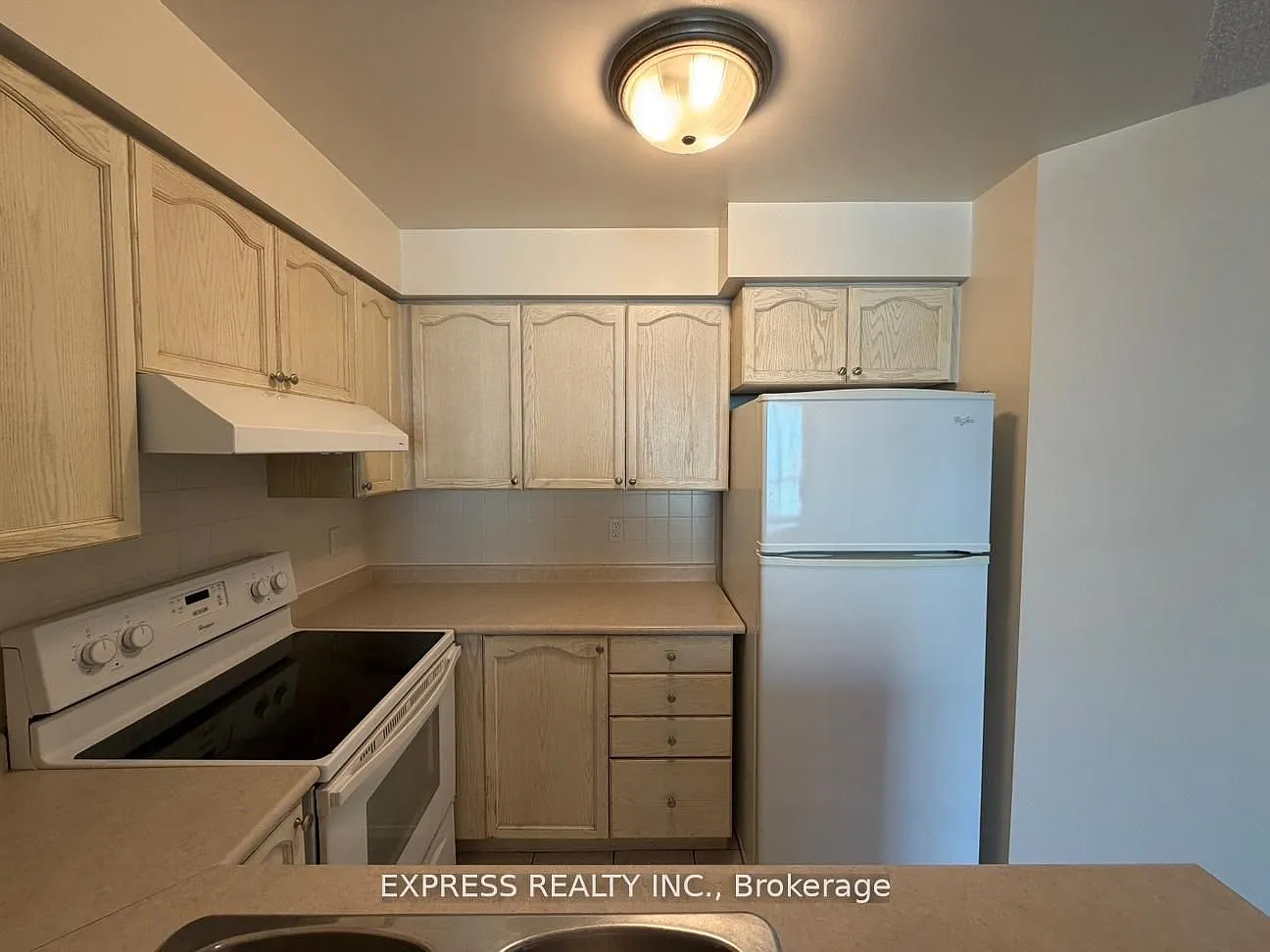 1 bed, $2,200 — Photo 2