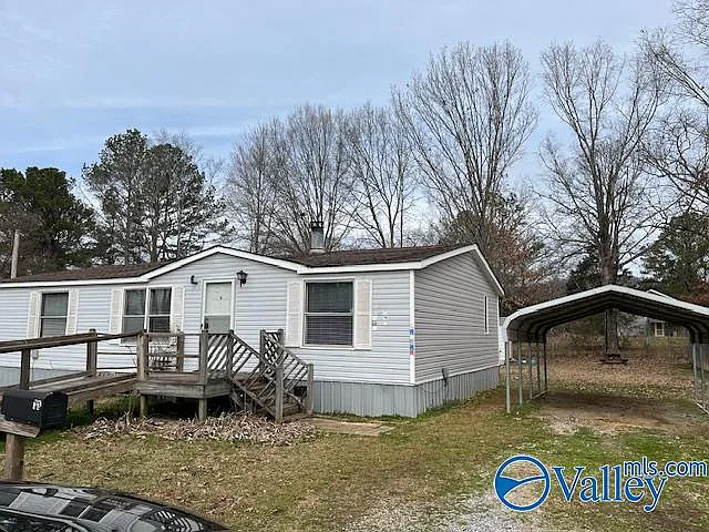 73 Lisa Ln — Photo 15
