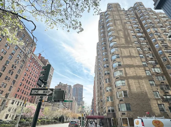 80 Park Avenue 11N image 11 of 12