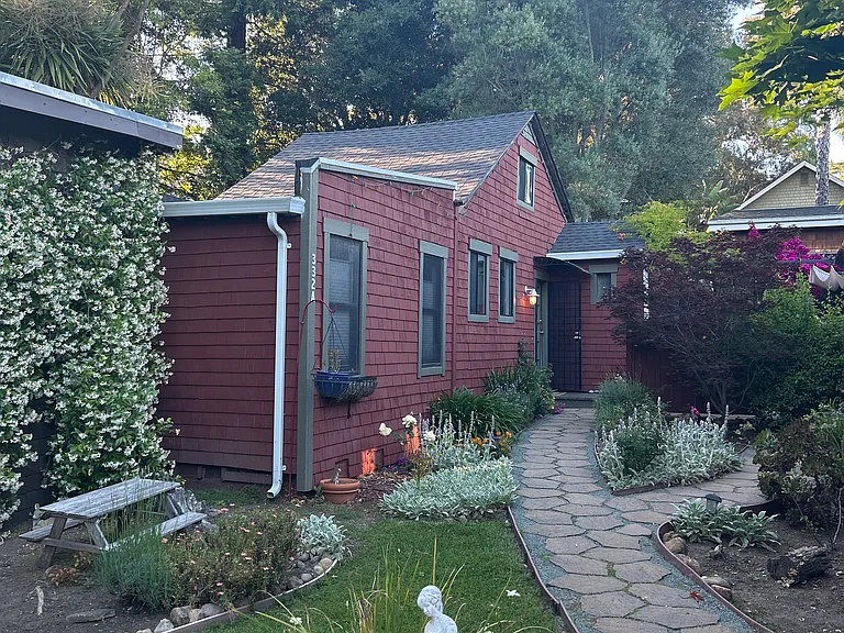 332 Bayview St #A — Photo 3