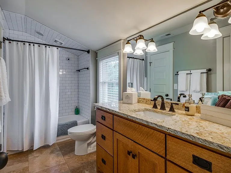 Upstairs bathroom.