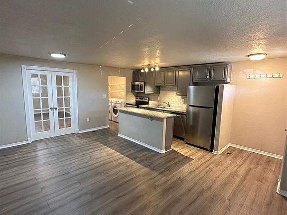 3rd image of 4665 W 6th Avenue #17