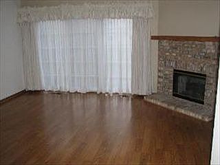 2nd image of 1994 Persimmon Ct