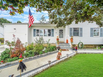 84 Hale Street, Brentwood, NY, 11717