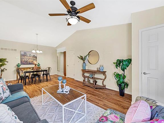 4th image of 12173 McKelvey Place Dr