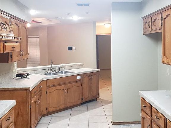 2nd image of 28033 Perk Ln