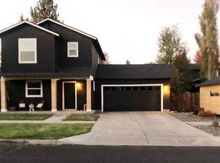 3112 NE Wells Acres Rd, Bend, OR 97701