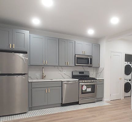 1st image of 26-01 24th Ave #1R