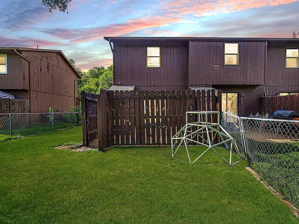 2nd image of 3809 Treebrook Dr