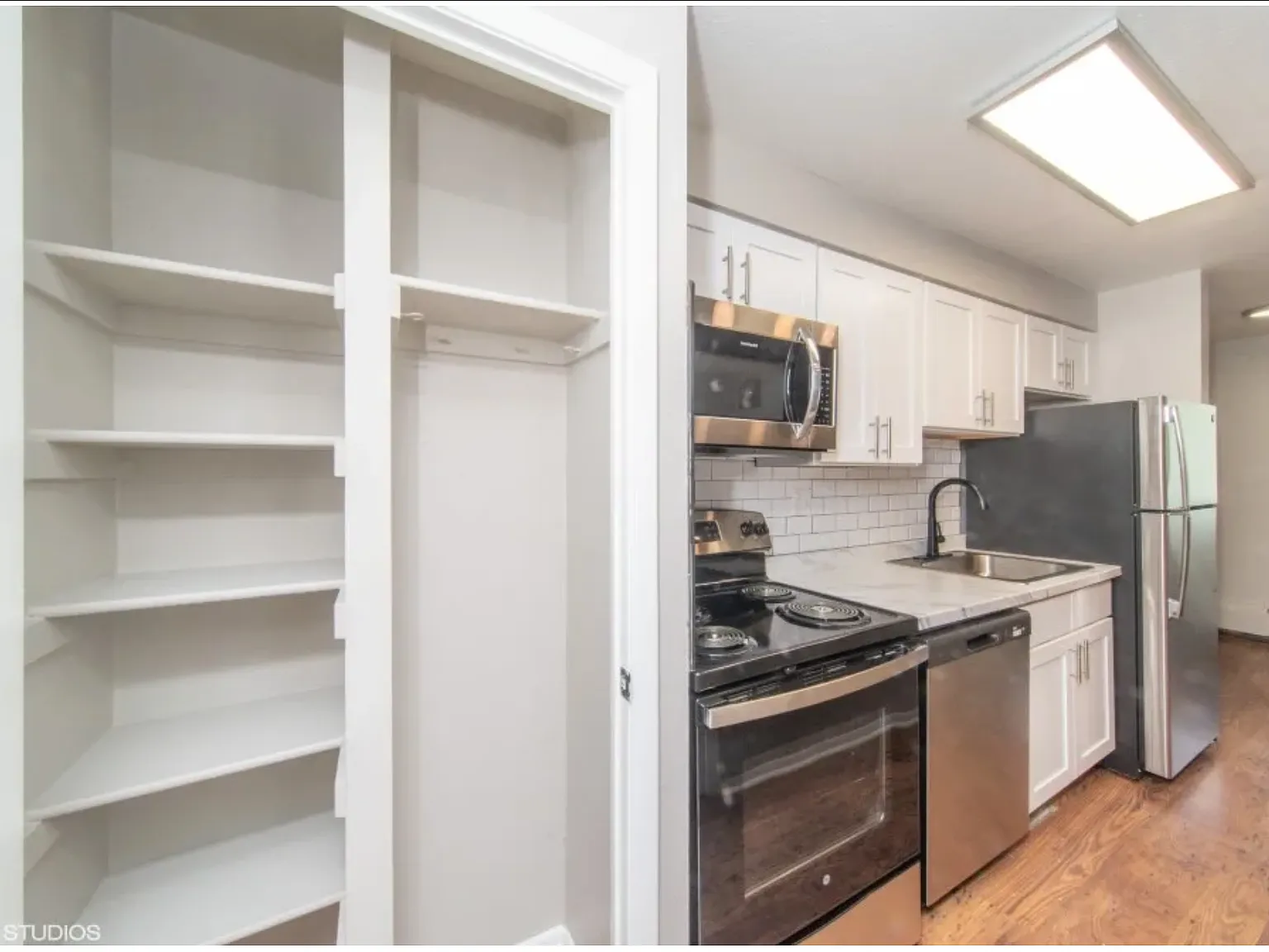 1 bed, 542 sqft, $897 — Photo 4