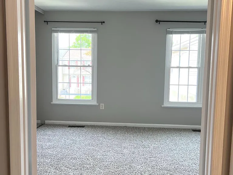 1679 Colonial Way — Photo 10