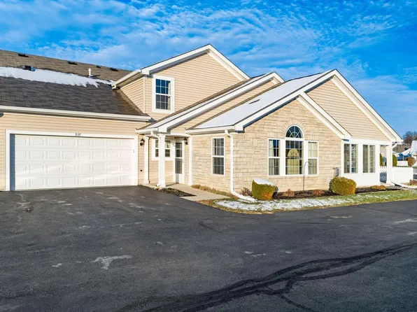 937 Governors Cir, Lancaster, OH 43130