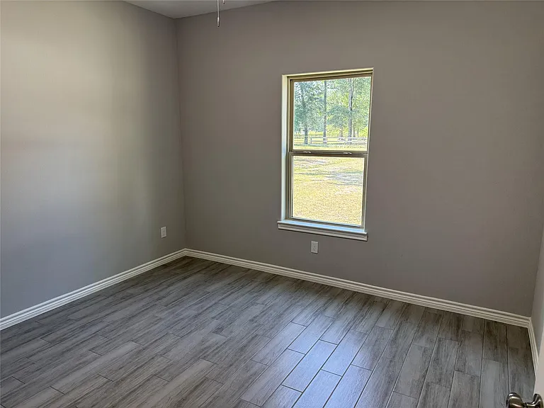 162 County Road 2221 — Photo 6