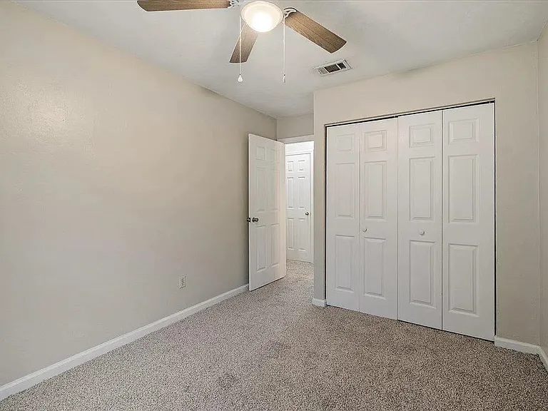 1346 Hancock St #B — Photo 21