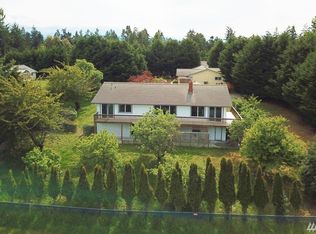 100 Garden Ln, Sequim, WA 98382