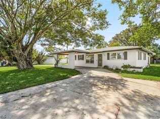 4581 Tennyson Dr, North Fort Myers, FL 33903