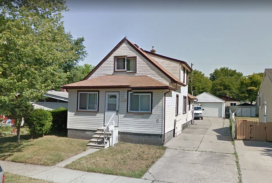 1st image of 1629 E Harry Ave