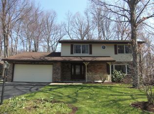 447 Candlewood Dr, State College, PA 16803