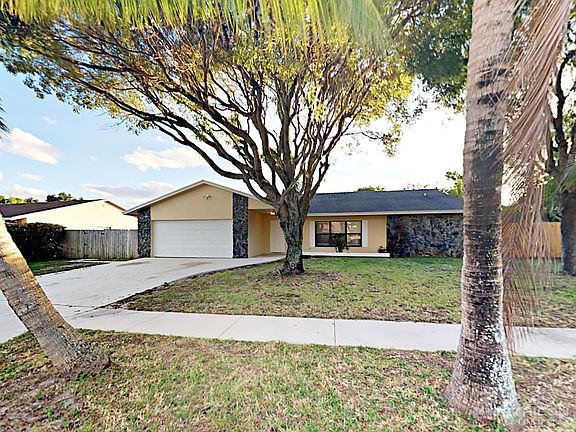 2nd image of 5952 Deerfield Pl