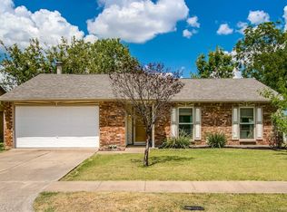5329 Young Dr, The Colony, TX 75056