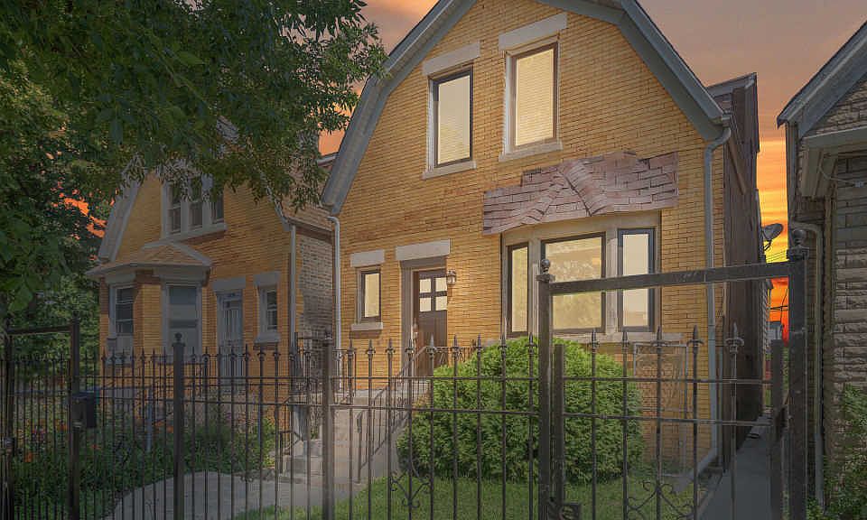 1st image of 3552 W Evergreen Ave