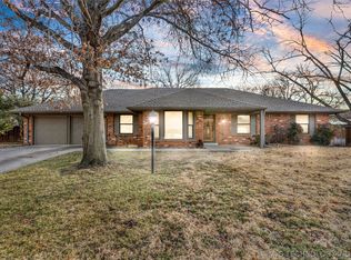 7450 E 68th Pl, Tulsa, OK 74133