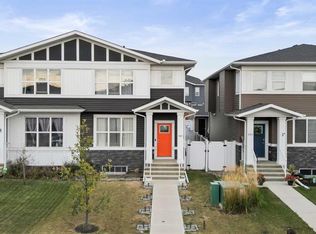 141 E Chelsea Dr, Chestermere, AB T1X 1Z2