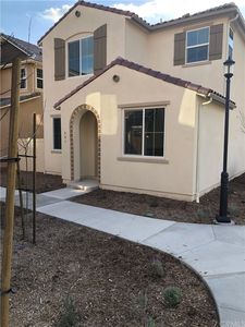 687 S Brampton Ln, Rialto, CA, 92376